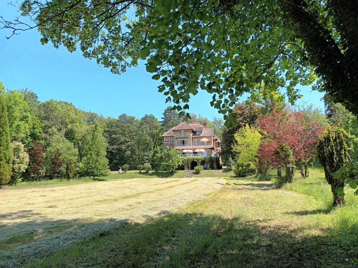 Le Manoir Du Cerf Hotel Gaillon-sur-Montcient Exterior photo